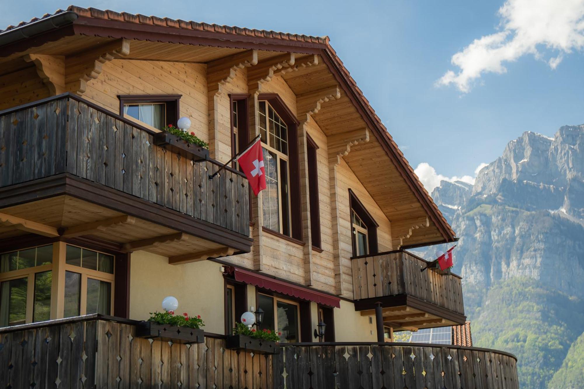Doodle'S Amazing Chalet -Walensee - Flumserberg - Churfirsten - Heidiland - Pool - Sauna Мольс Экстерьер фото